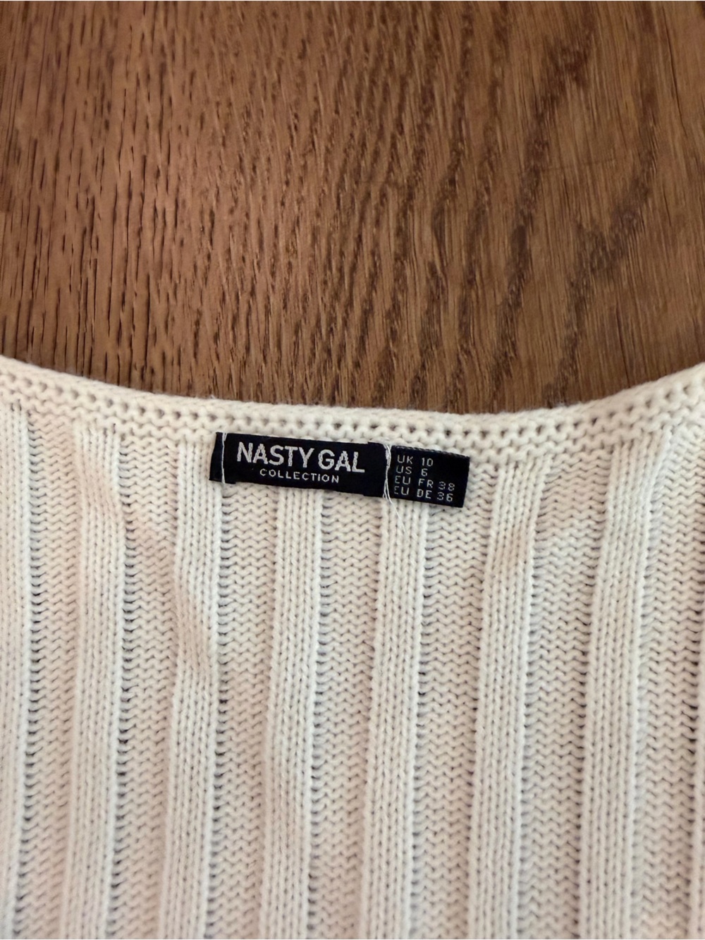 Nasty Gal Cream Ribbed Cropped Button-Front Cardigan - Picture 3 of 4